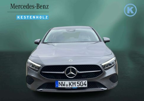 Mercedes-Benz A 200, 2024