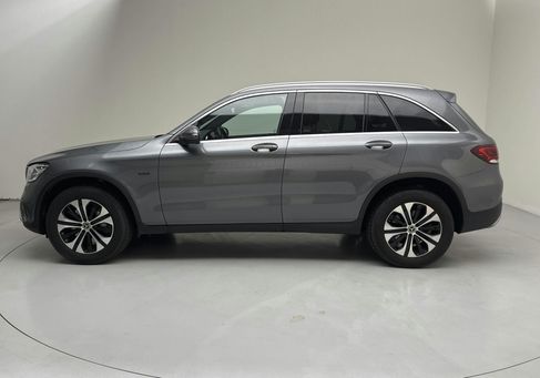 Mercedes-Benz GLC 300, 2021