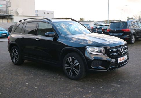 Mercedes-Benz GLB 200, 2021