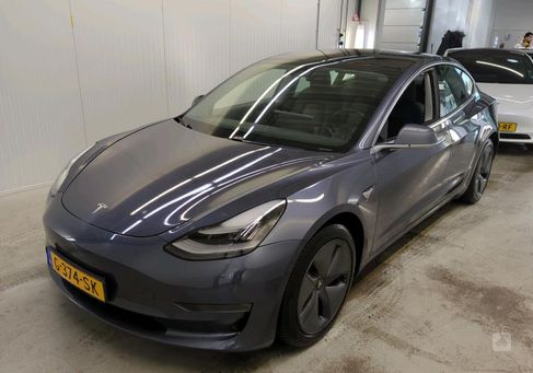 Tesla Model 3, 2019