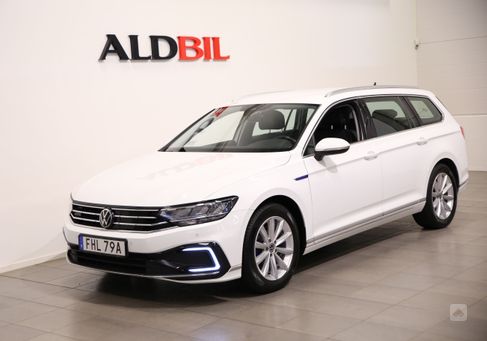 Volkswagen Passat Variant, 2021