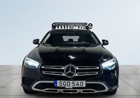 Mercedes-Benz E 400, 2022
