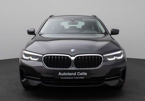 BMW 520, 2023