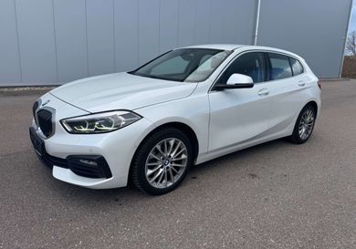 BMW 118, 2023
