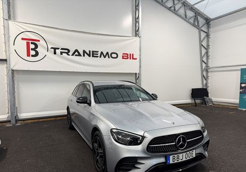 Mercedes-Benz E 300, 2023 2