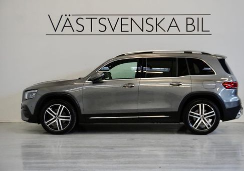 Mercedes-Benz GLB 200, 2021