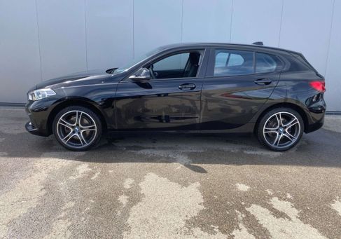 BMW 118, 2024