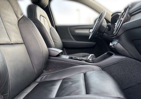 Volvo XC40, 2021 3