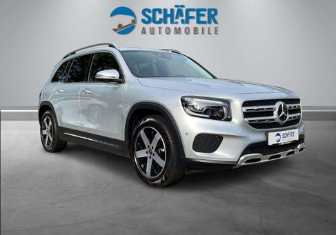 Mercedes-Benz GLB 200, 2020