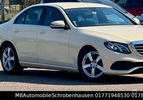Mercedes-Benz E 200, 2020