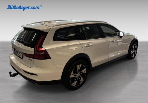 Volvo V60 Cross Country, 2020