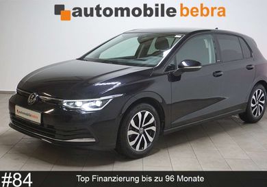Volkswagen Golf, 2022