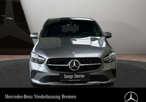 Mercedes-Benz B 200, 2025