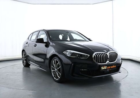 BMW 120, 2023