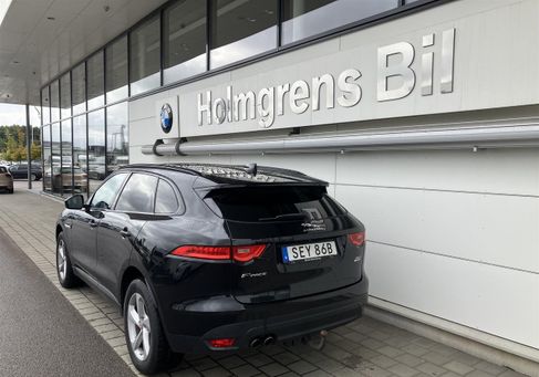 Jaguar F-Pace, 2020