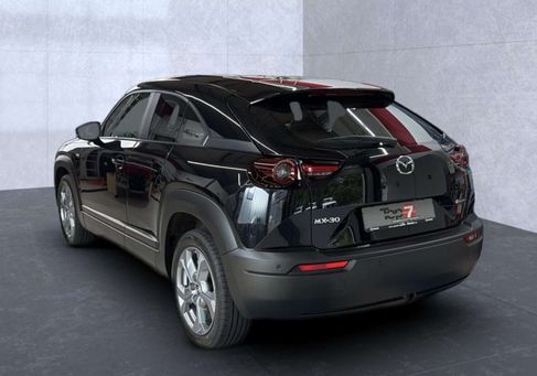 Mazda MX-30, 2023 3