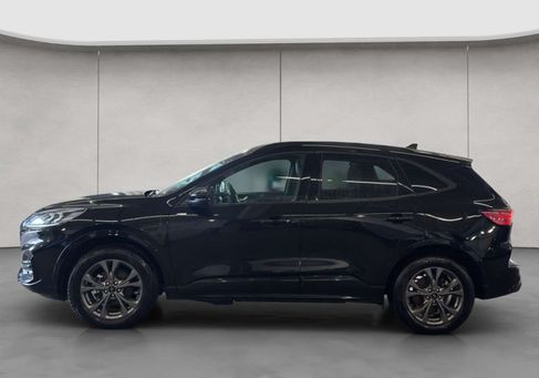 Ford Kuga, 2022