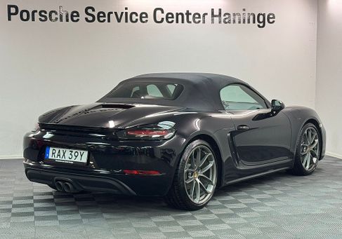 Porsche Boxster, 2024