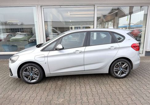 BMW 225, 2018