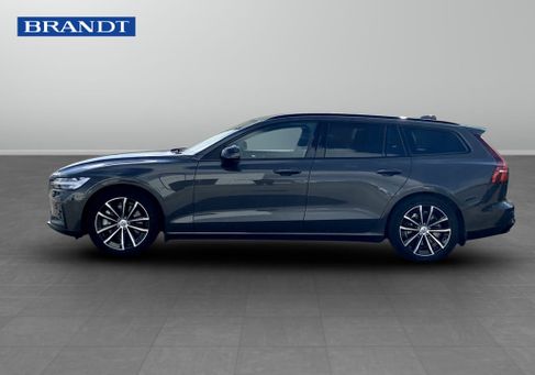 Volvo V60, 2025