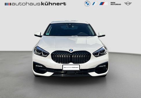BMW 118, 2020