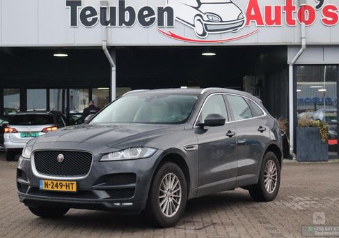 Jaguar F-Pace, 2017