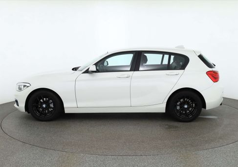 BMW 118, 2018