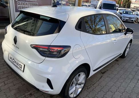 Renault Clio, 2024