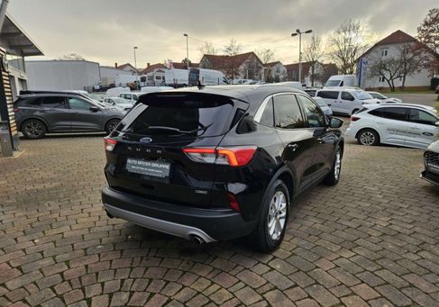 Ford Kuga, 2021