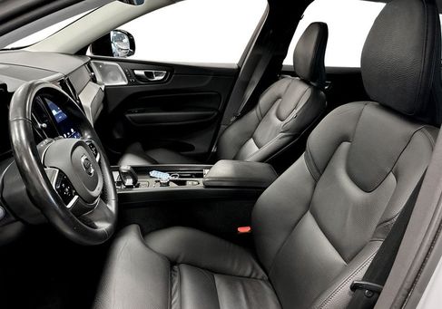 Volvo XC60, 2025 3