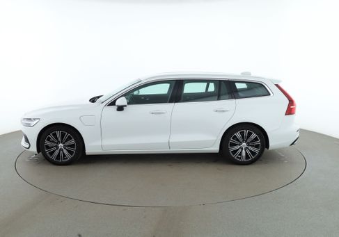 Volvo V60, 2022