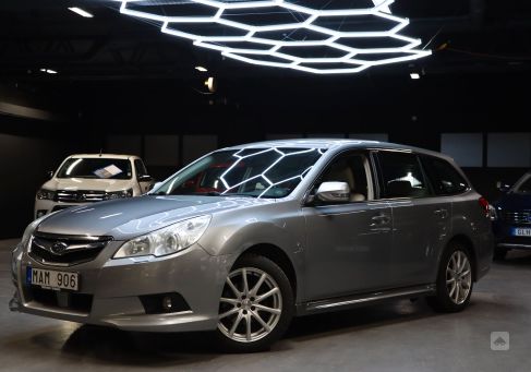 Subaru Legacy, 2011