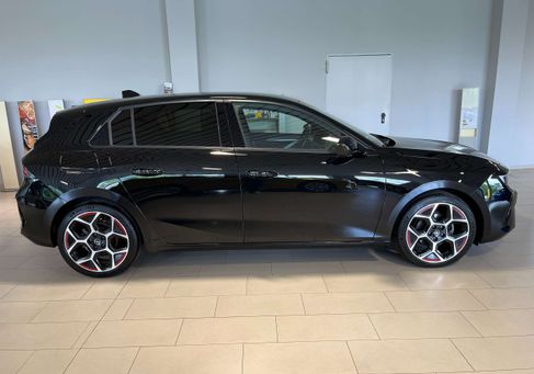 Opel Astra, 2023