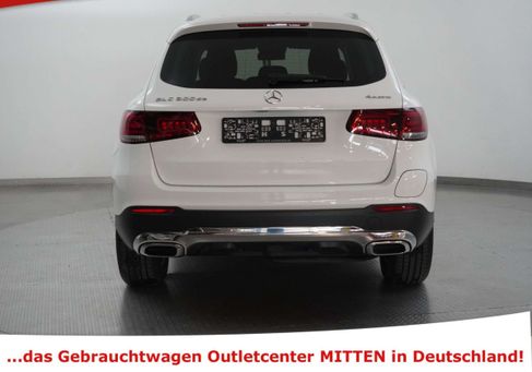 Mercedes-Benz GLC 300, 2021