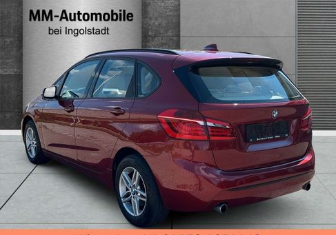 BMW 220, 2018 3