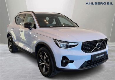 Volvo XC40, 2025