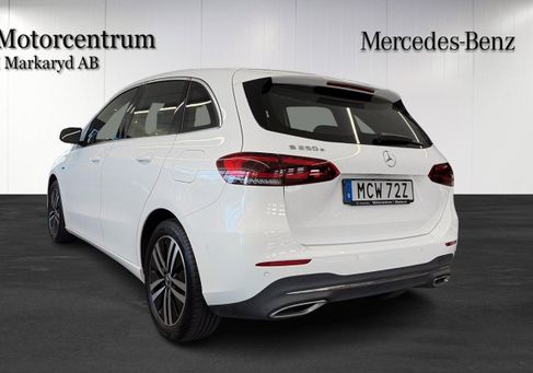Mercedes-Benz B 250, 2021 3