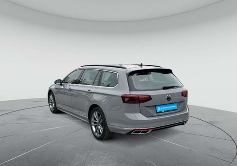 Volkswagen Passat Variant, 2023 3