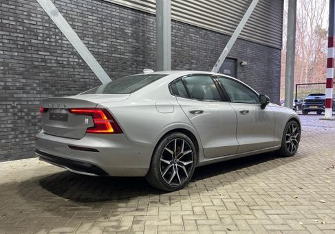Volvo S60, 2024
