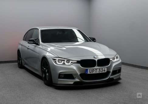 BMW 320, 2016