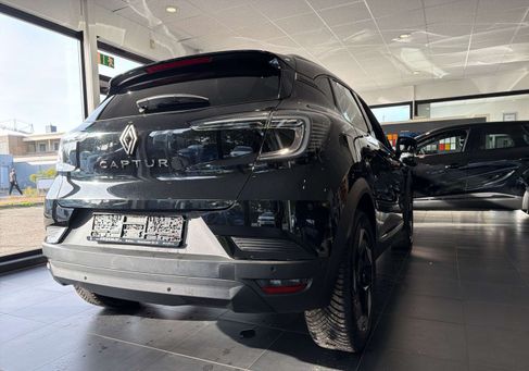 Renault Captur, 2025 3