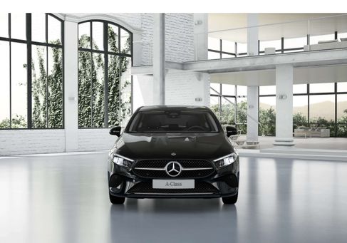Mercedes-Benz A 180, 2025 2