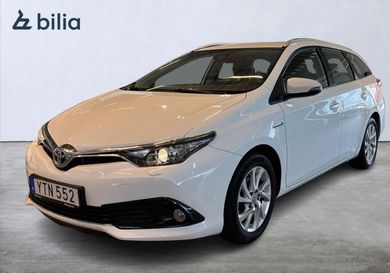 Toyota Auris Touring Sports, 2017