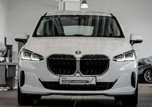 BMW 225, 2022 3
