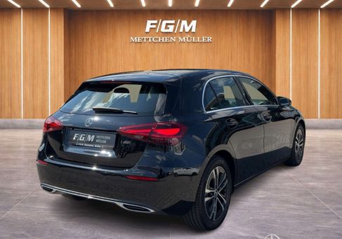 Mercedes-Benz A 200, 2025
