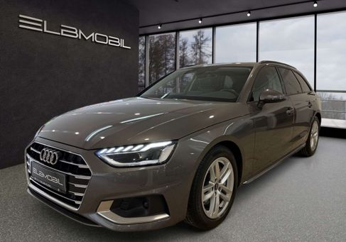 Audi A4, 2022