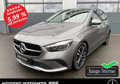 Mercedes-Benz B 180, 2024