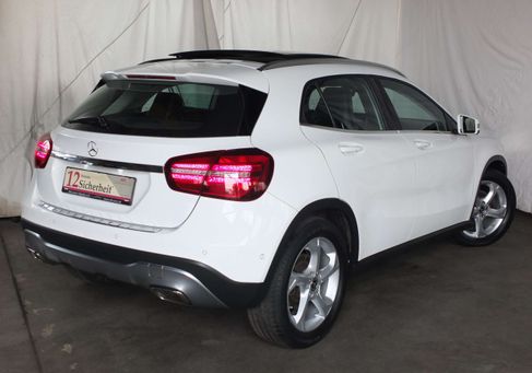 Mercedes-Benz GLA 180, 2018