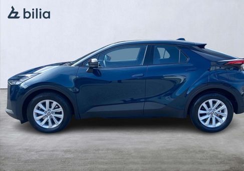 Toyota C-HR, 2025 3