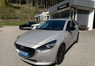 Mazda 2, 2022